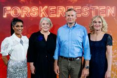 Vært Ulla Essendrop med Forskerfestens dommerpanel: forsknings- og uddannelsesminister Christina Egelund, astronaut Andreas Mogensen og professor i astrofysik ved Niels Bohr Instituttet, Anja C. Andersen.