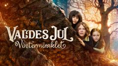Tala (Flora Augusta), Valde (Sander Løkke Borg) og Celine (Ida Skelbæk-Knudsen) er tilbage i 'Valdes Jul - Vintermiraklet' 1. december på TV 2 Play og TV 2. (Foto: Mikkel Tjellesen/TV 2).