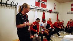 'Helle for Danmark' får premiere onsdag 26. november på TV 2 Play og tre dage senere på TV 2. (Foto: TV 2)