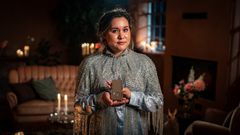Natasha Brock er igen vært på 'Forræder - Under kutten'. (Foto: André Blinkilde/TV 2)