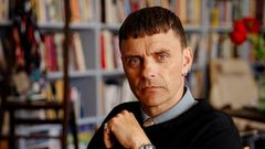 Simon Kvamm er vært, når 'Simon siger' har premiere på TV 2 og TV 2 Play 10. oktober.