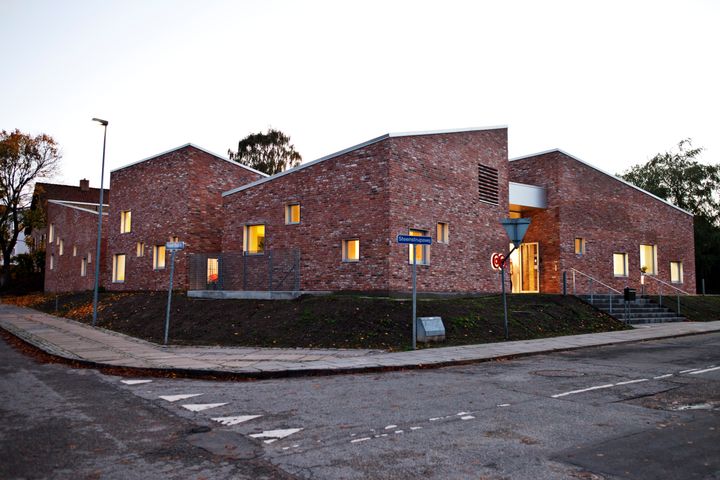 Kræftrådgivningen i Aalborg ligger på Steenstrupvej 1 - lige ved Aalborg Universitetshospital Syd.