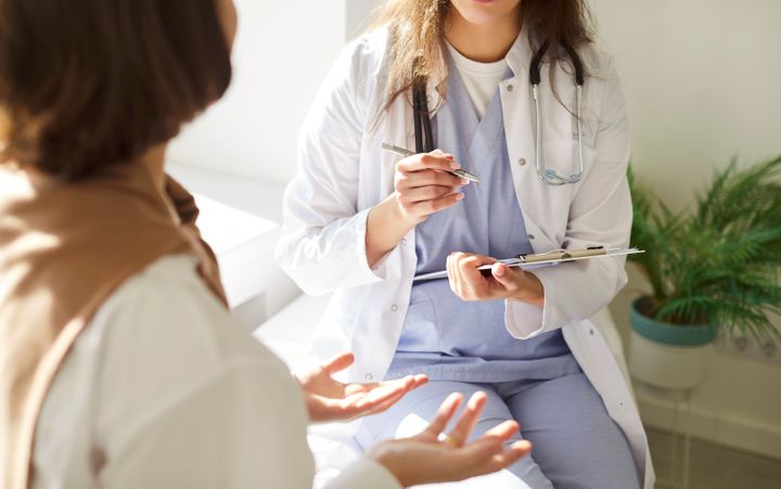 Ny forskning: Flere kvinder i Danmark begynder på hormonbehandling.