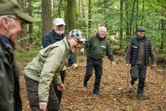 Mænd med gigt er særligt udsatte for livsstilssygdomme og lav livskvalitet. Det skyldes blandt andet, at mange ikke dyrker motion. Derfor inviterer Gigtforeningen og DGI nu ud i naturens træningscenter.