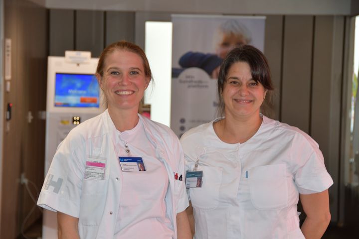 Cheflæge Helene Hvidman og jordemoder Monica Ladekarl på Gynækologisk-Obstetrisk Afdeling på Hvidovre Hospital.