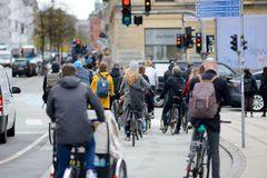 En udbygning af supercykelstinettet og en S-togseksprestunnel mellem København H og Hellerup er blandt de anbefalinger til infrastrukturprojekter, som kommunerne i hovedstadsområdet og Region Hovedstaden anbefaler.