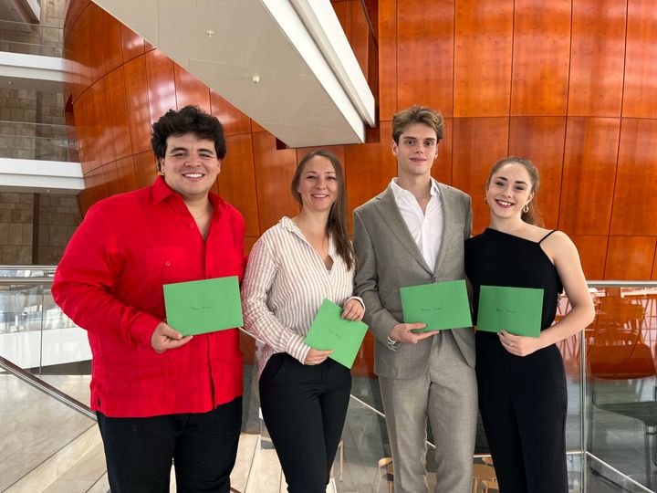 Marco Gomez, Felicia Greciuc, Sylvester Jønson og Beatriz Domingues. Foto: Det Kongelige Teater