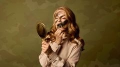 Signe Egholm Olsen i 'Far, far, krigsmand'