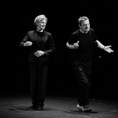 Stina Ekblad og Olaf Johannesen i 'Teatermaskinen'