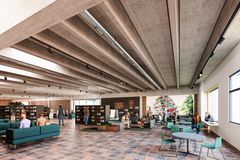 Byens borgere får et nyt og moderne bibliotek. Visualisering: Cubo Arkitekter