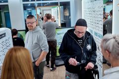 Den 9. oktober får flere end 350 udsatte danskere, der er tilknyttet Blå Kors Danmark, gratis synstest og briller, hvis der er behov. Foto: Mikkel Berg Pedersen