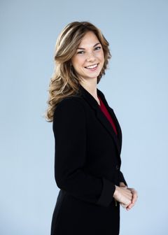 Uddannelsespolitisk chefkonsulent Nina Christine Schwarz, Lederne.