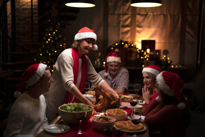 Hos Julevenner.dk kan man enten melde sig som julevært og invitere gæster hjem, eller som julegæst, der søger et sted at fejre julen.