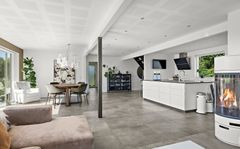 Køkkenalrummet er et af husets absolut vigtigste rum og har vokseværk