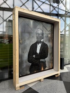 Billedkunstner Maria Torps portræt af DI's stifter Jørgen Balthasar Dalhoff