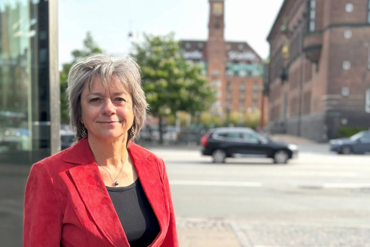 "Vores analyse viser, at bilisterne foretrækker nummerpladegenkendelse, men de vil også have gennemsigtighed, tydelig information og tryghed," siger branchechef for DI Ejendom, Helle Juhler-Verdoner.