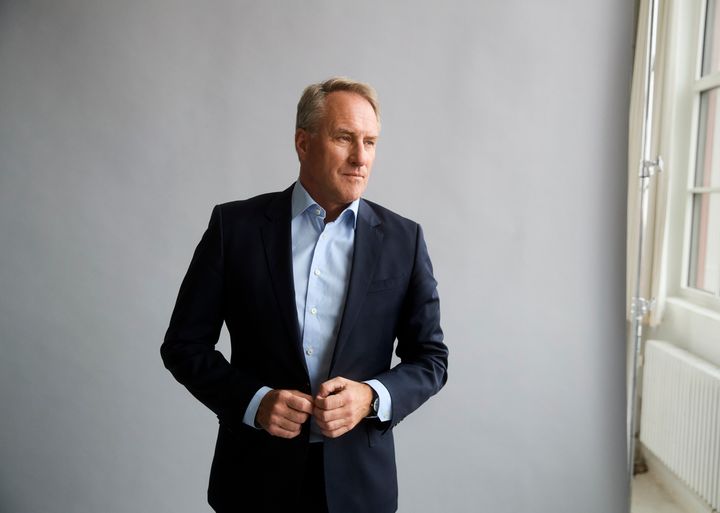 Virksomhederne har ikke ti år til at vente på bedre vilkår. Regeringen har sat de rigtige mål. Nu handler det om at få dem gennemført, lyder det fra DI's administrerende direktør Lars Sandahl Sørensen.
