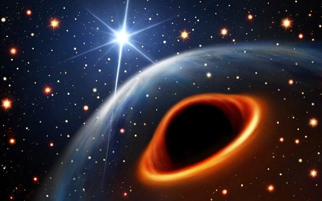 Professor i astrofysik Thomas Tauris, AAU, har sammen med et internationalt hold af astronomer identificeret det første kendte system, hvor en såkaldt millisekundpulsar sandsynligvis kredser om et sort hul.