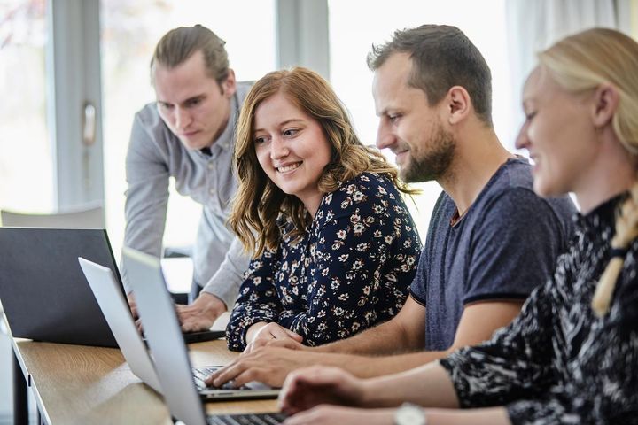 Aalborg Universitet tilbyder fra efterårssemesteret 2025 en ny bacheloruddannelse i statskundskab