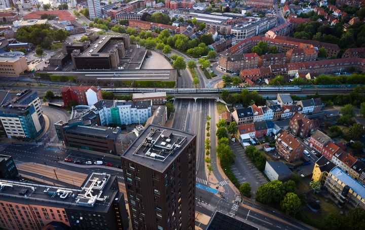 Med en rekordstor forskningsbevilling fra Villum Fonden skal fire danske universiteter forske i at skabe mere bæredygtigt byggeri.