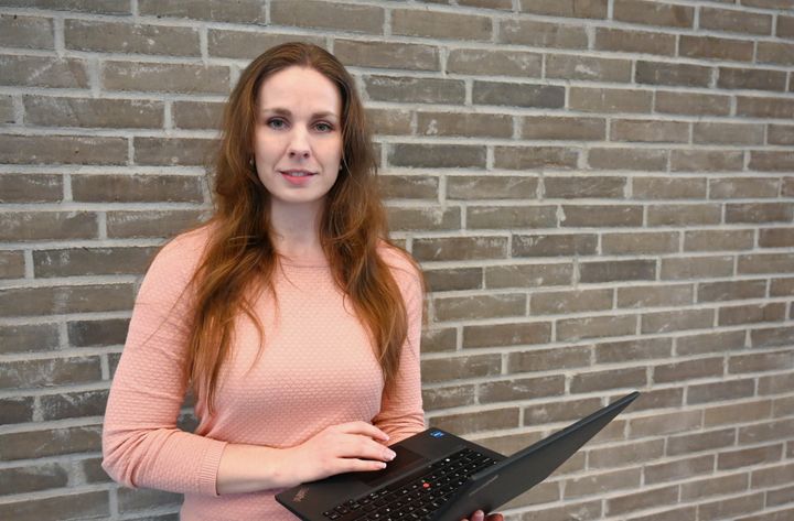 Mange borgere fortæller, at de føler sig overladt til sig selv i et system, der kan virke komplekst og fragmenteret, og hvor forskellige fagligheder ofte taler hvert sit sprog, fortæller Rikke Bækgaard Nielsen.