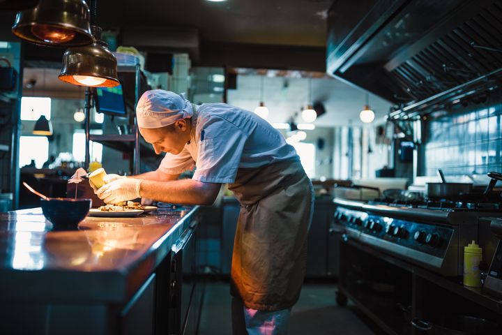 Flere private og offentlige virksomheder vælger at certificere deres kantine med Svanemærket. Siden starten af 2024 er antallet steget med knap 40 pct.