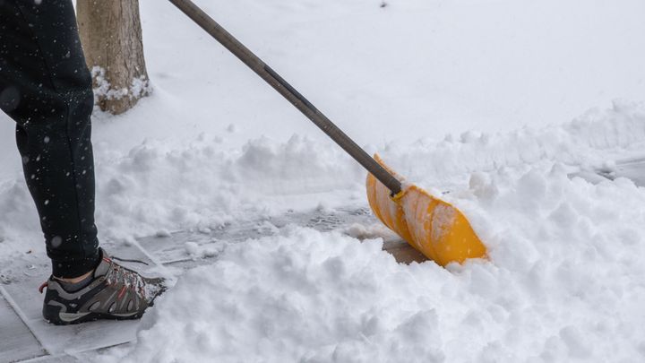 Svanemærkede is- og snesmeltningsmidler skal leve op til en række skrappe krav til miljø, sundhed og kvalitet.