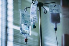 Svanemærket medicinsk udstyr og lægemidler i plast og silikone skal leve op til en lang række skrappe miljø- og kemikaliekrav.