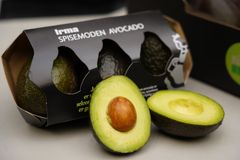 De spisemodne avocadoer kommer som et Irma-produkt i pakker af tre