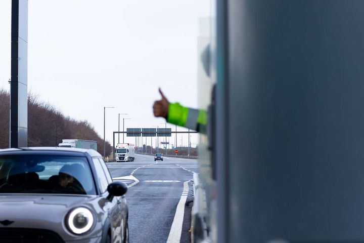 Flere og flere elbiler kører over Øresundsbron.