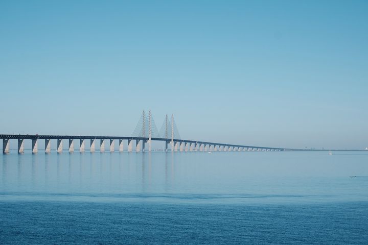 Billede af Øresundsbron en klar dag.