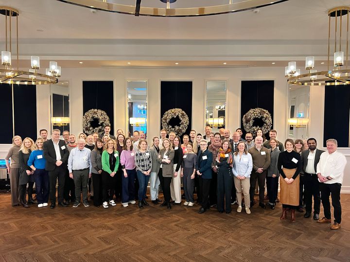 Industriens Fond står sammen med en bred kreds af eksperter og projekter bag et nyt handlingskatalog, der for alvor skal sætte gang i cirkulær produktion i danske virksomheder.