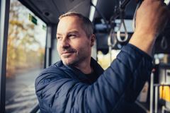 Fremover kan erhvervsgæster i AKKC rejse gratis med bus og tog til udvalgte messer og konferencer