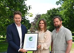 Frederik Gudi Sommer-Gleerup (Miljømærkning Danmark), Louise Storgaard Nielsen (Sustainability Manager, AKKC), Nicolaj Holm (direktør i AKKC).