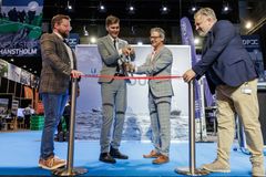 Åbningen af DanFish International, AKKC-direktør Nicolaj Holm, borgmester Lasse Frimand Jensen, CEO i Danish Export Sebastian Schwarz og Lars Rønnov, CCO i AKKC (mindre)