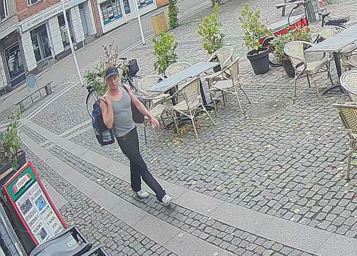 Overv%E5gningsbillede%20af%20gerningsmand%20til%20indbrud%20i%20Nex%F8