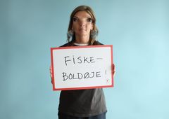 "Jeg fik navnet Fiskeboldøje, da en lærer engang sagde til mig, at jeg havde boldøje som en fisk", fortæller Katja Bamberger Bro. "Jeg tænker stadig over det, det kan følge en hele livet."