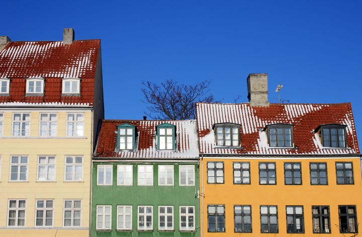 Vinteren står for døren med kulde og fugtigt vejr, som kan være hårdt ved din bolig. Derfor er det vigtigt, at gøre din bolig vinterklar.